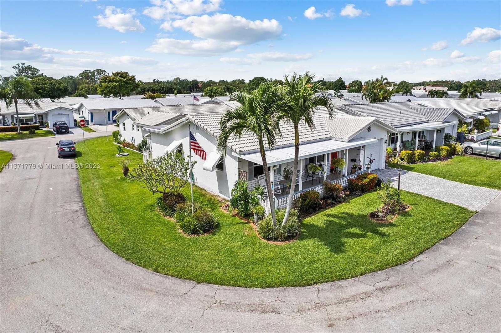 House in Boynton Beach, Florida 11669958