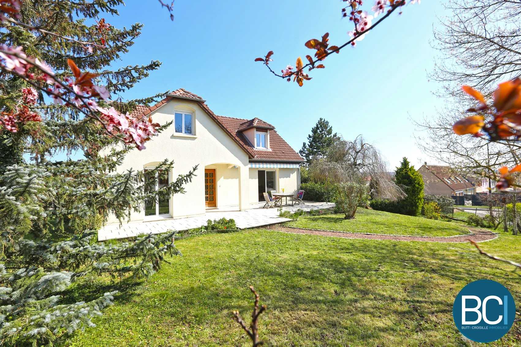 Rumah di Ludres, Meurthe-et-Moselle 11670022