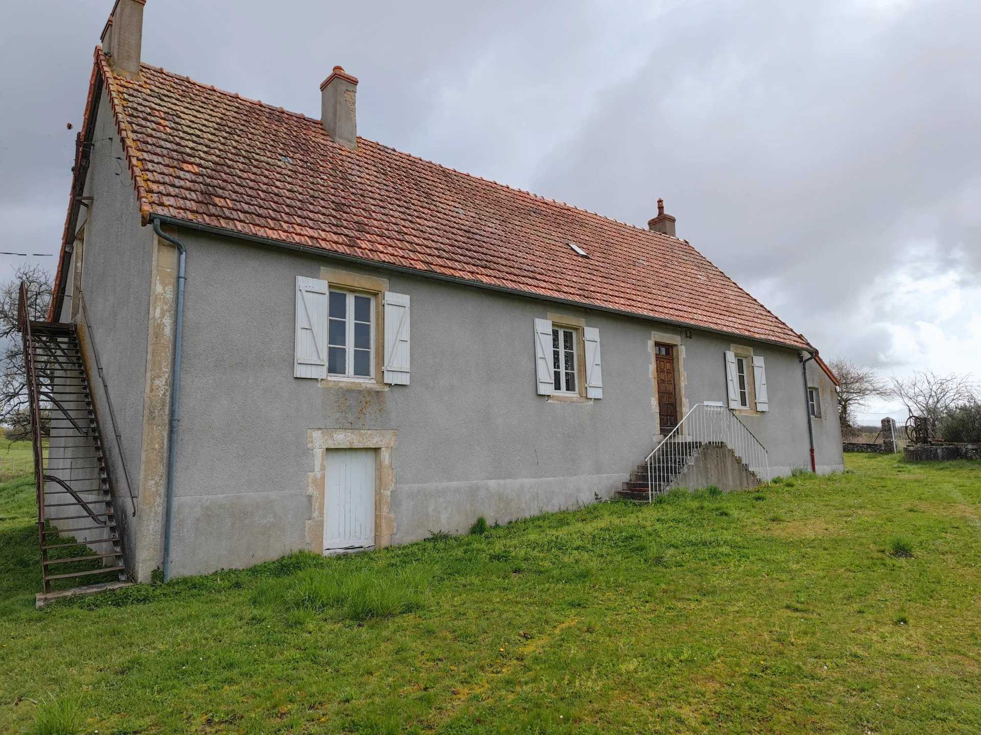 Talo sisään Thaix, Bourgogne-Franche-Comte 11670024