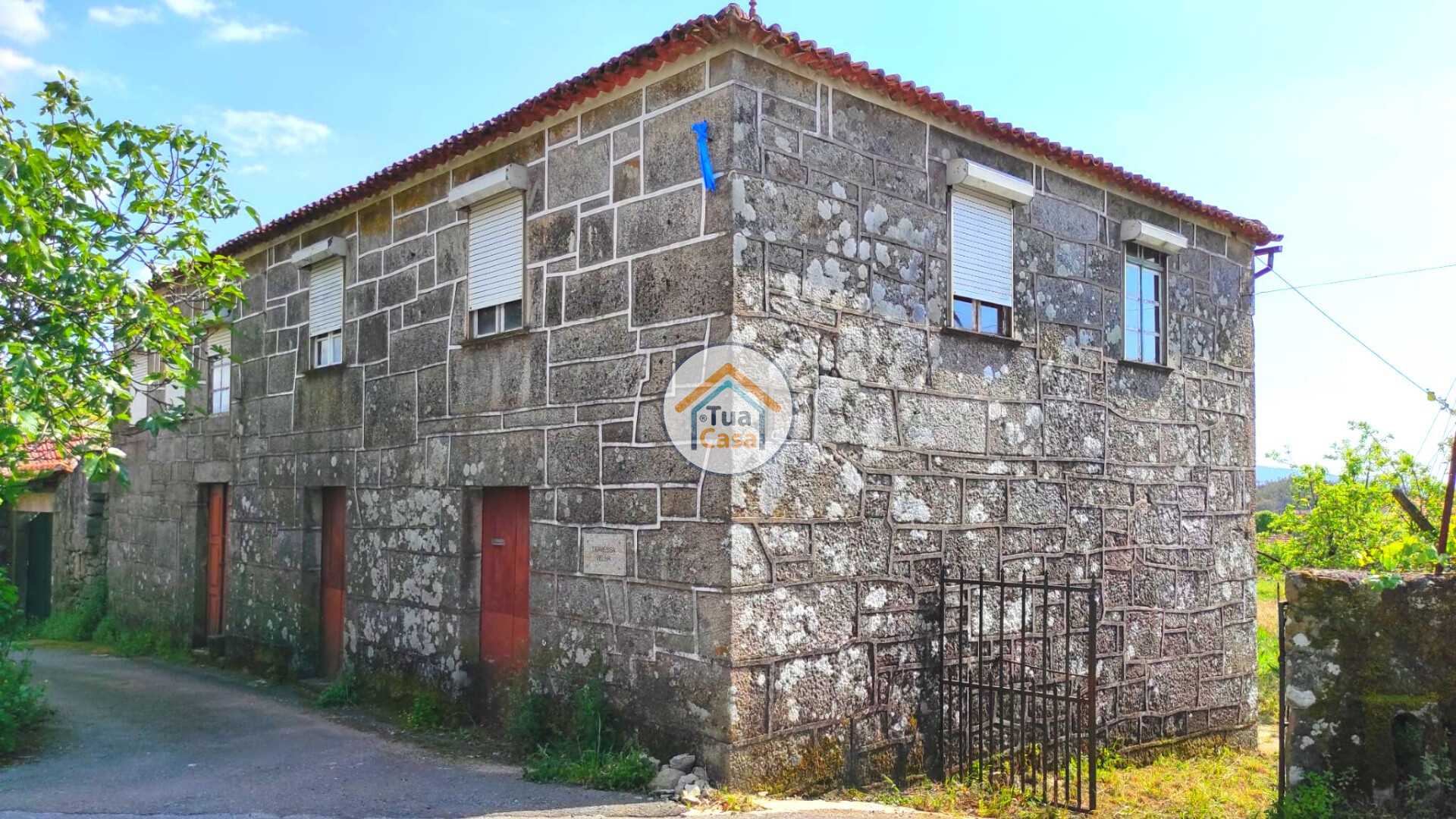 House in Campia, Viseu 11670456