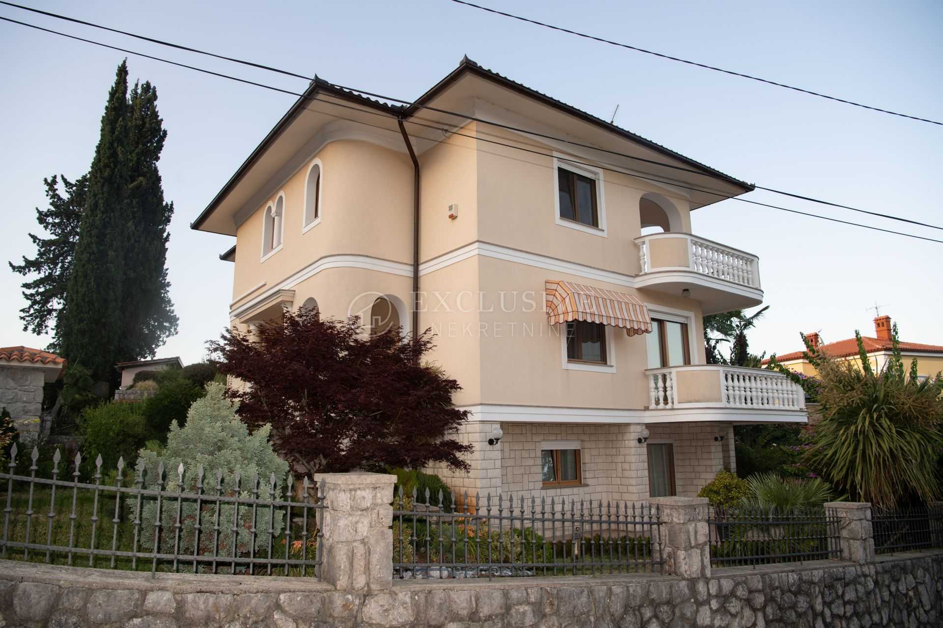 σπίτι σε Ika, Primorsko-Goranska Zupanija 11670481