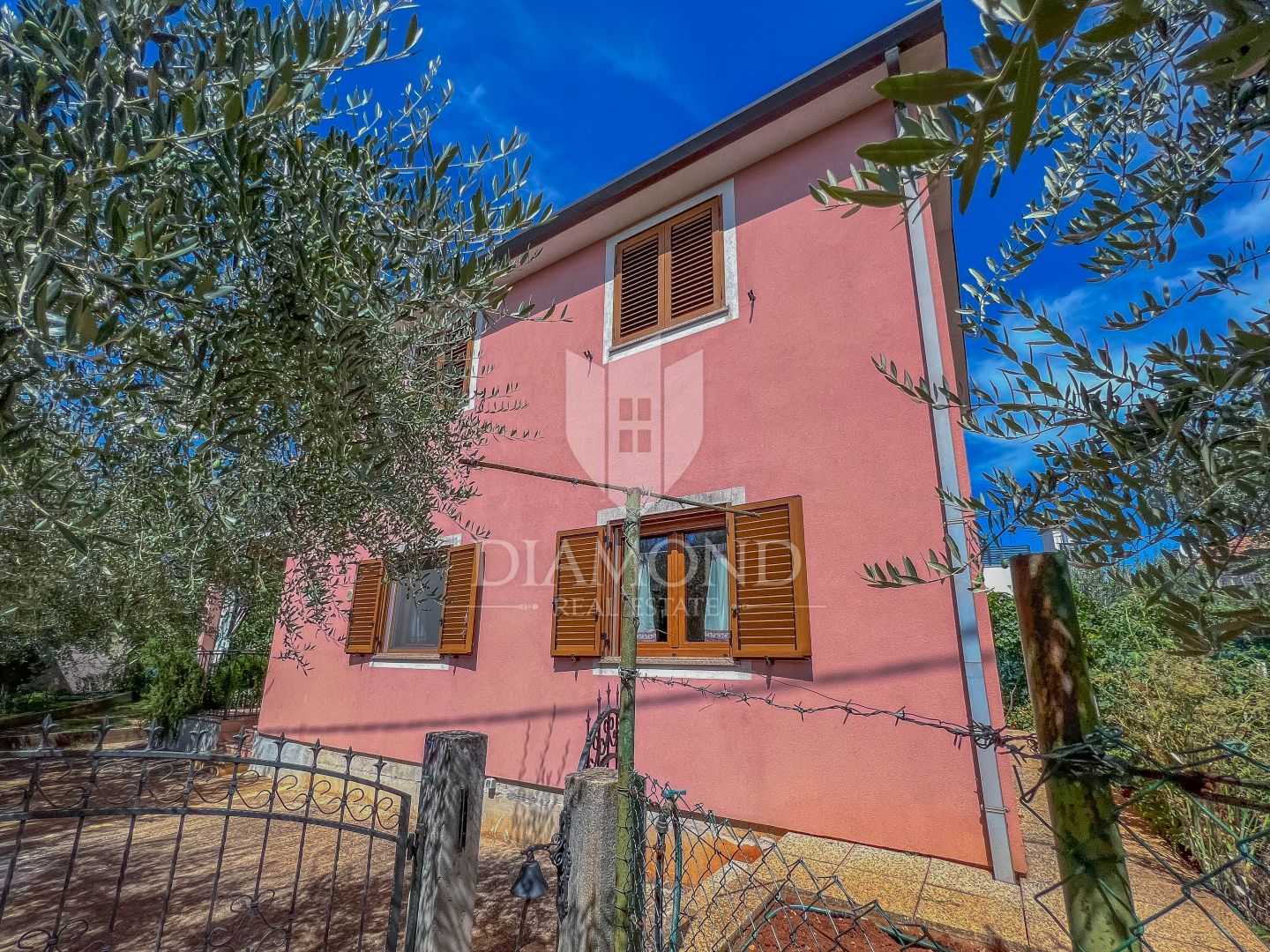 House in Umag, Istria County 11670578