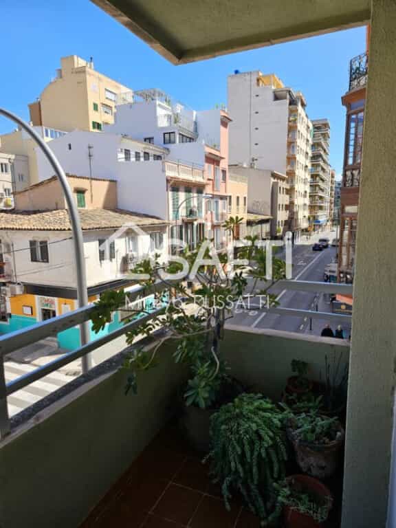 Condominium in Palma, Balearic Islands 11670833
