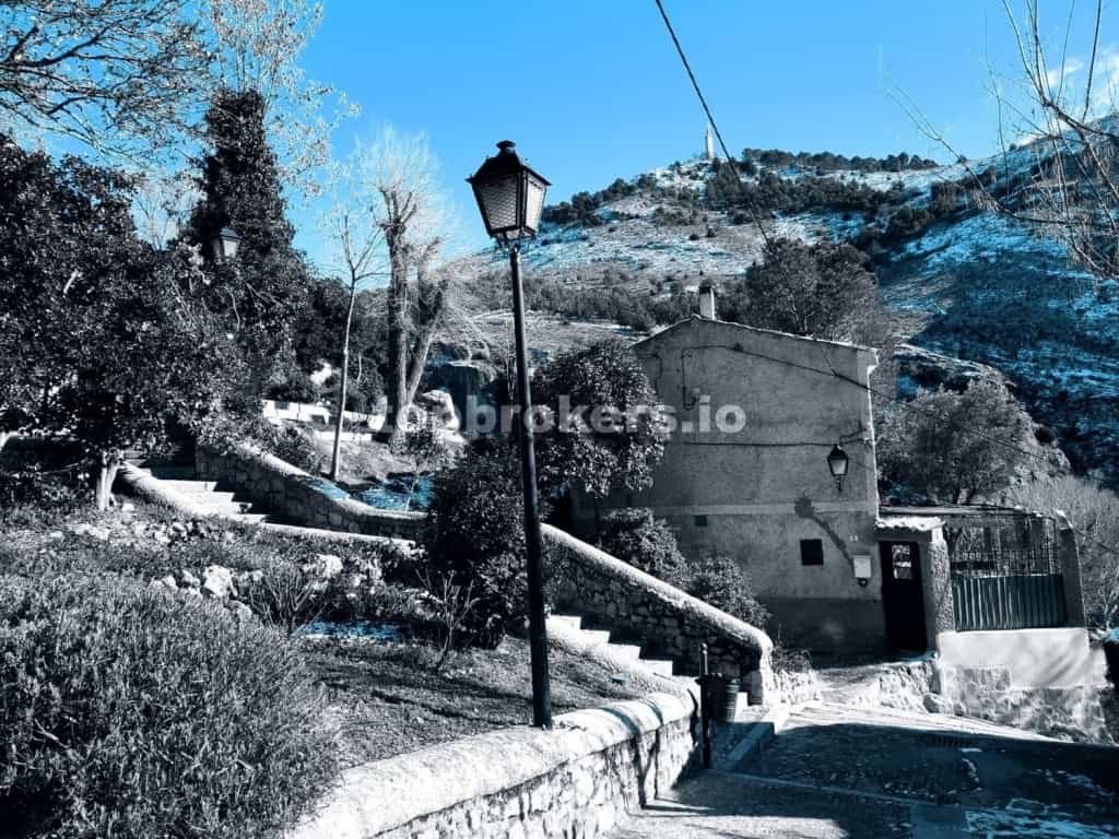 rumah dalam Cuenca, Castille-La Mancha 11670858