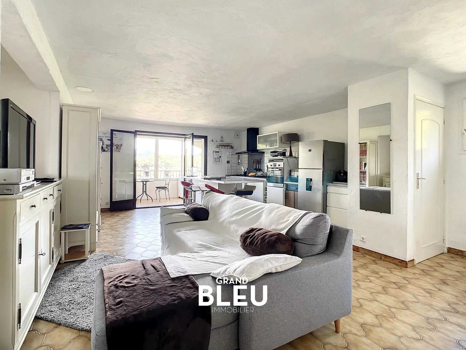 公寓 在 Saint-Roman, 普羅旺斯-阿爾卑斯-藍色海岸 11670900
