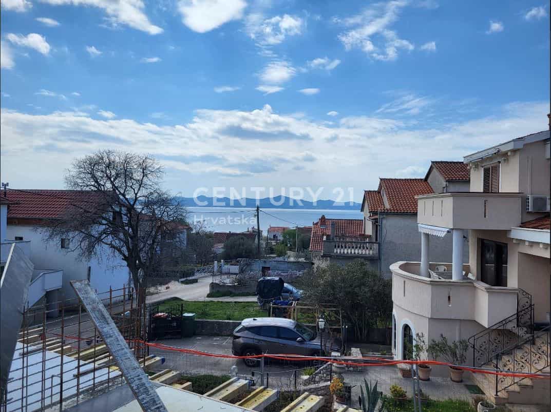 Condominium dans Zadar, Zadar County 11671014