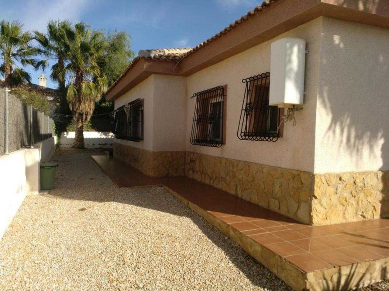 House in Gea y Truyols, Región de Murcia 11671044