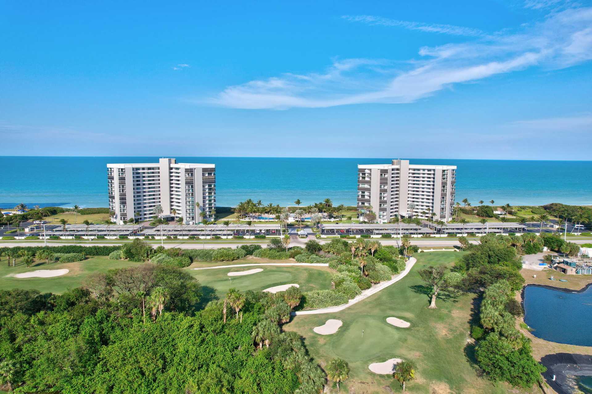 Condominium in Jensen Beach, Florida 11679179