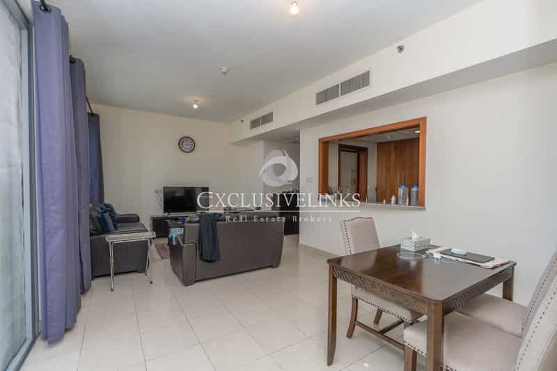 Condominium in Dubai, Dubayy 11679563