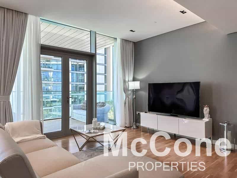 Condominium in Dubai, Dubayy 11679890