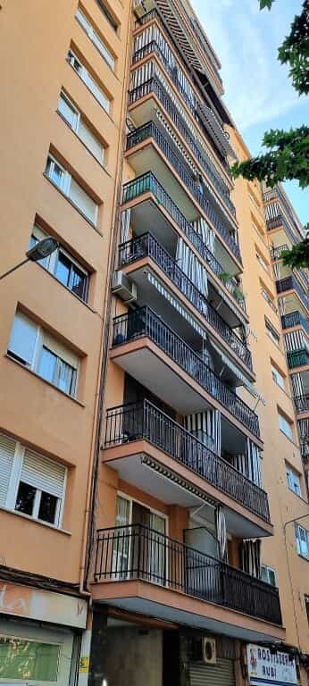 公寓 在 魯比, 加泰羅尼亞 11680741