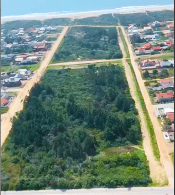 Land in Pinheira, Santa Catarina 11681237