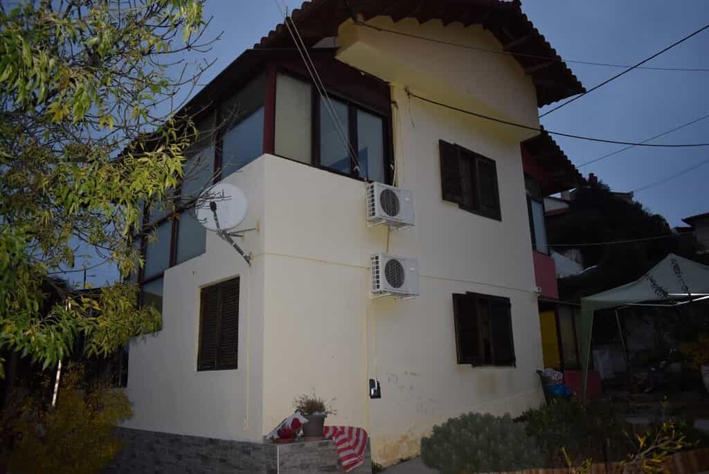 rumah dalam Pefka, Kentriki Makedonia 11681651