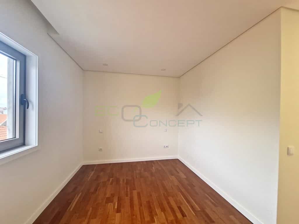 Eigentumswohnung im Espinho, Aveiro 11682995