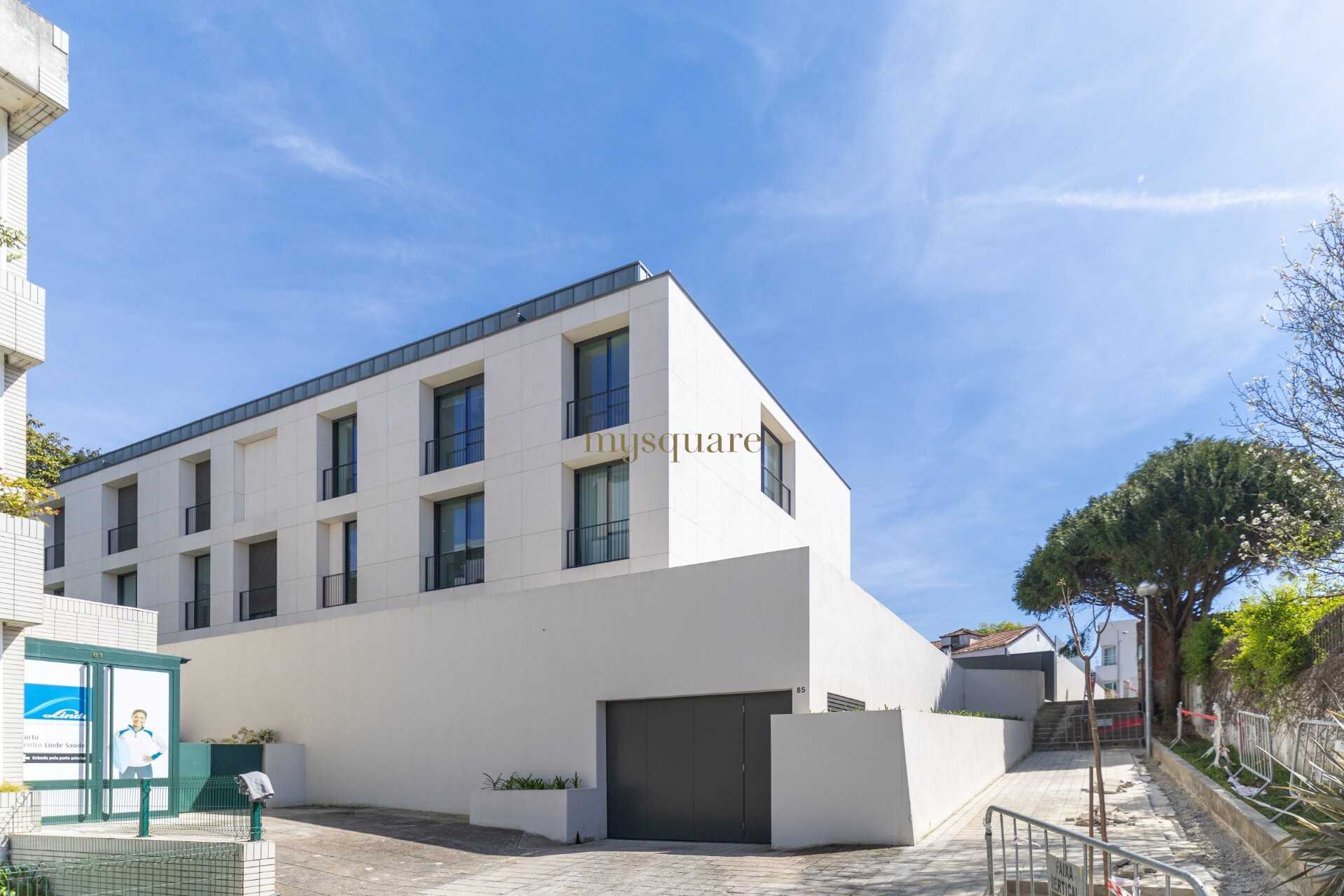 Condominium dans Névogilde, Porto 11683069