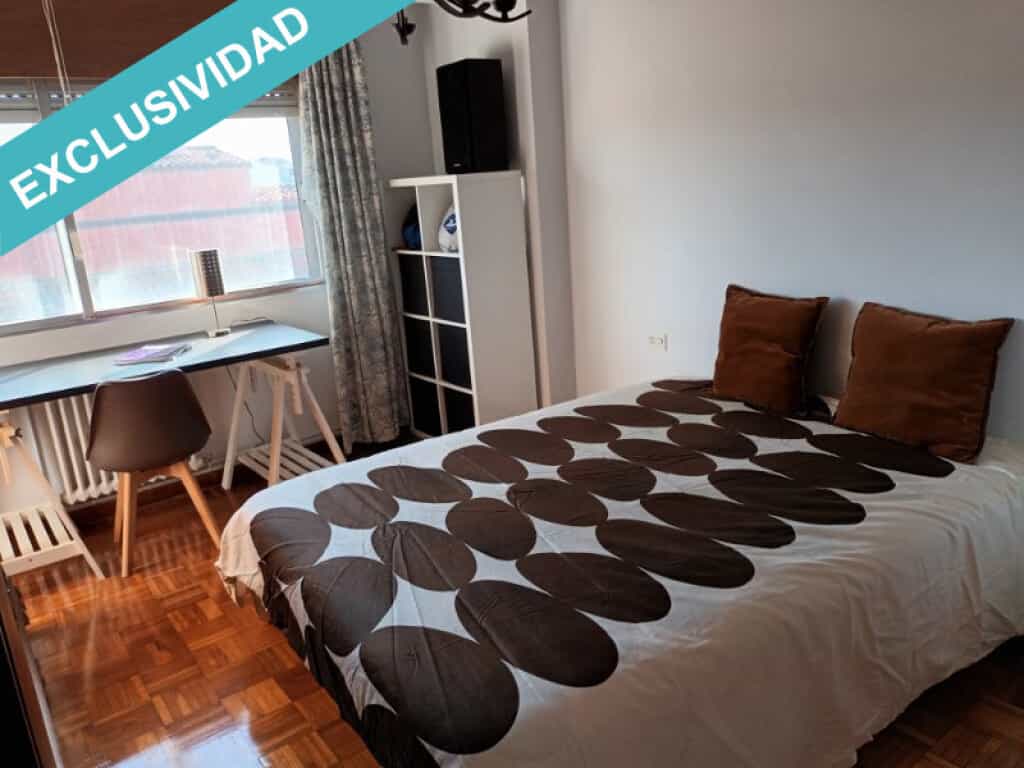 公寓 在 Vilagarcía de Arousa, Galicia 11683301