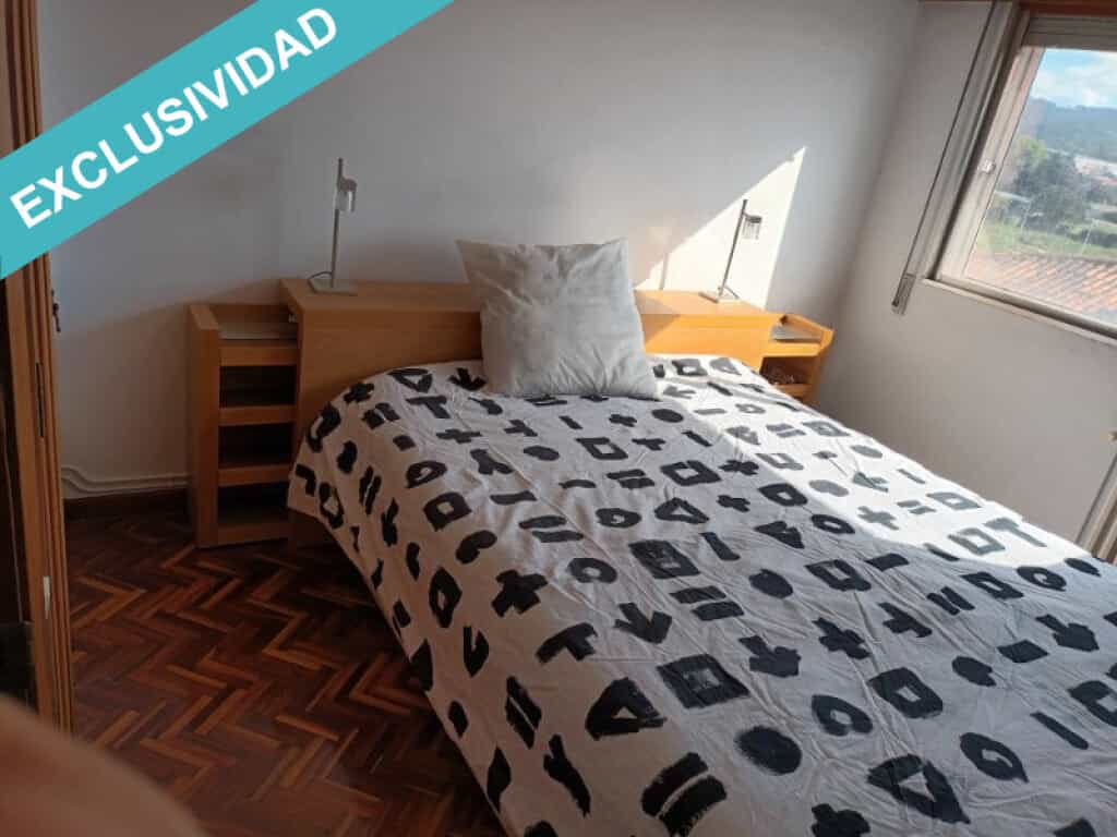 Condominio nel Vilagarcía de Arousa, Galicia 11683301