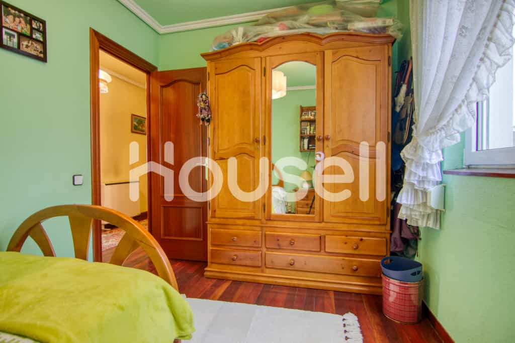 公寓 在 Los Corrales de Buelna, Cantabria 11683324