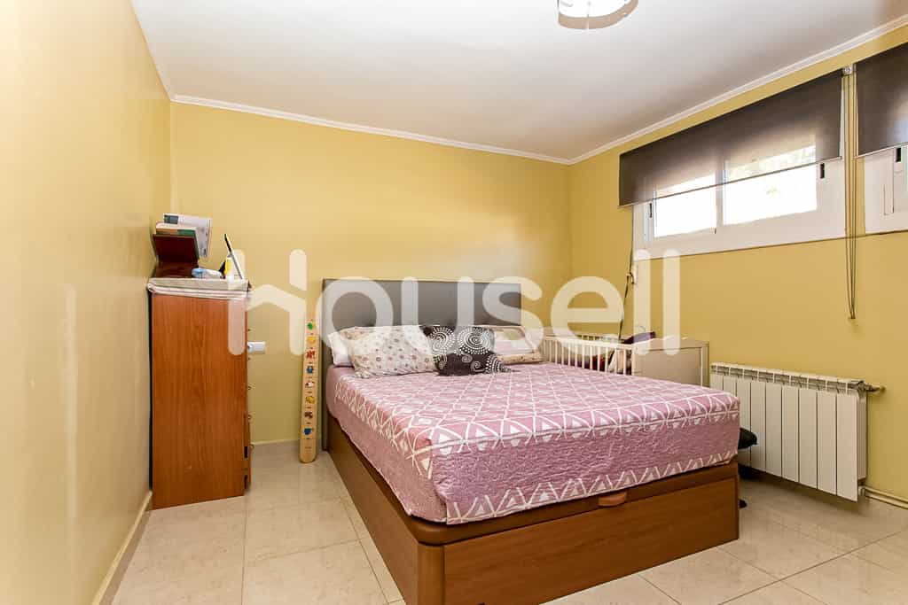 Condominium in Manresa, Catalonia 11683335