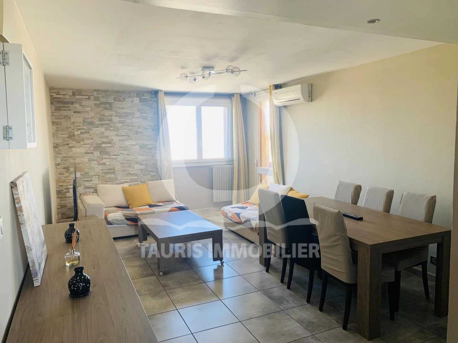 Condominium dans Saint-Menet, Provence-Alpes-Cote d'Azur 11683393