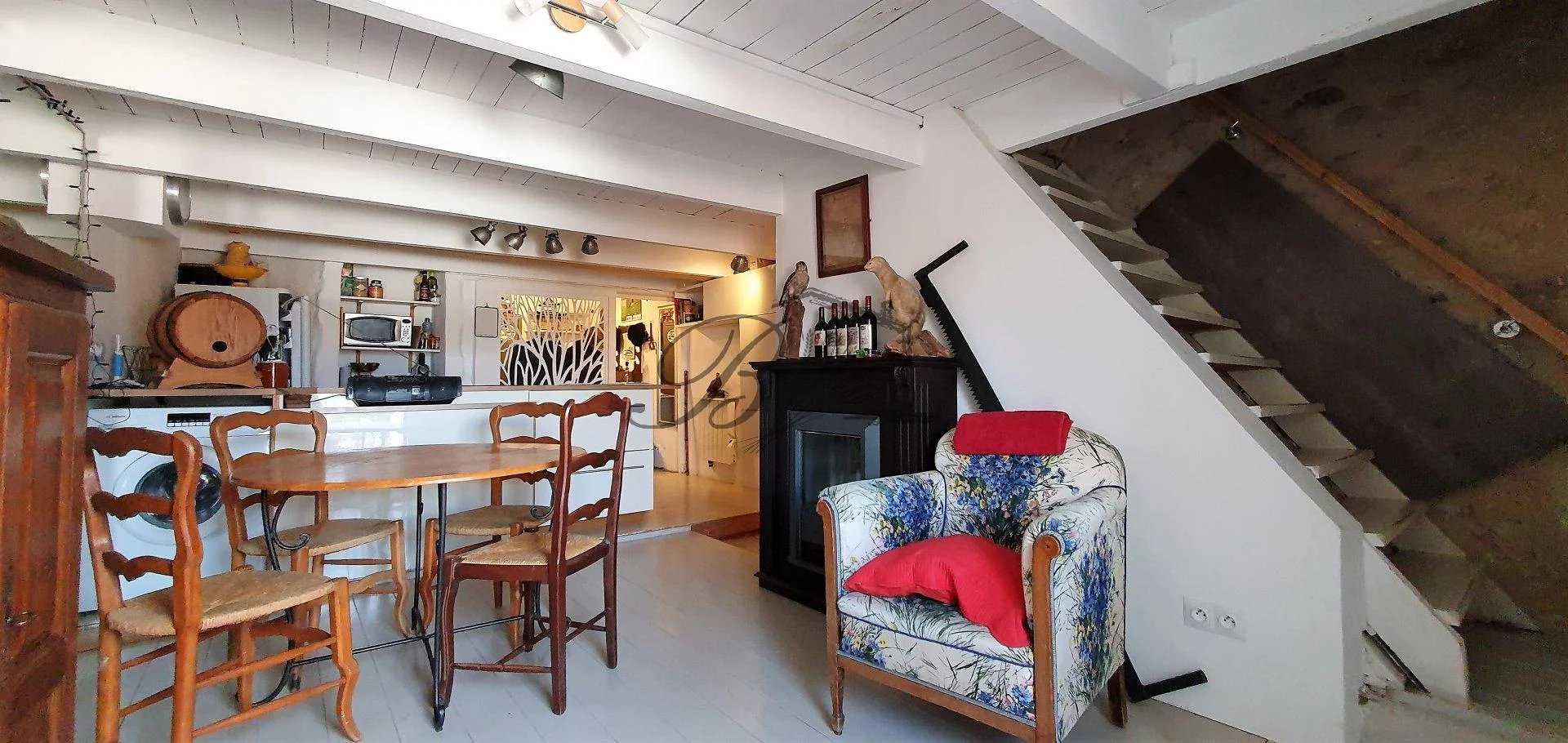 Huis in Beaumont-de-Pertuis, Provence-Alpes-Cote d'Azur 11683398