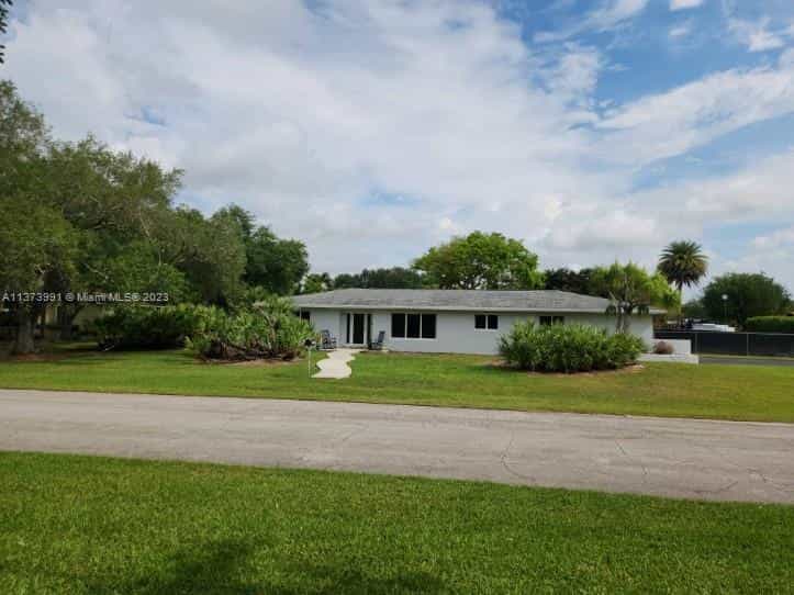 Будинок в Homestead, Florida 11683409