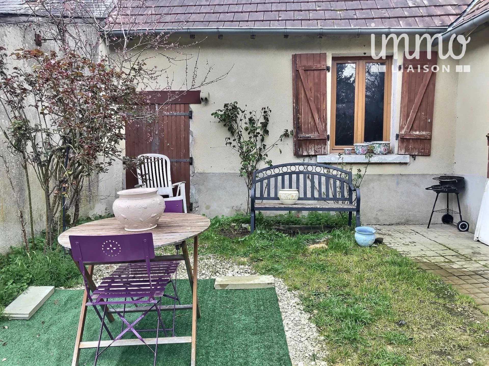 House in Ecueille, Centre-Val de Loire 11683542
