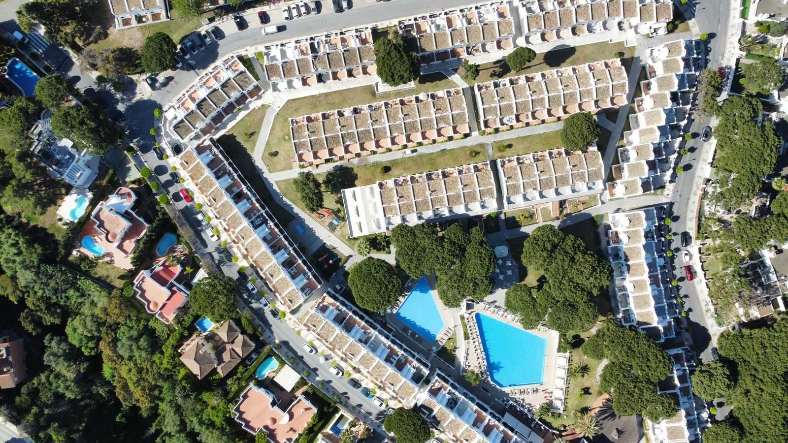 Кілька будинків в Marbella, Andalucía 11683759