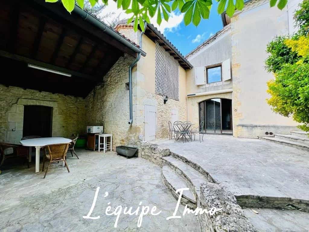 жилой дом в Jegun, Occitanie 11687213