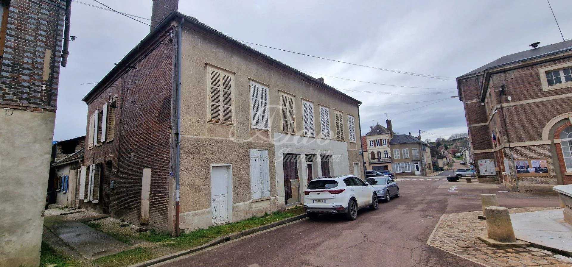 Residencial en Aix-en-Othe, Aube 11687230