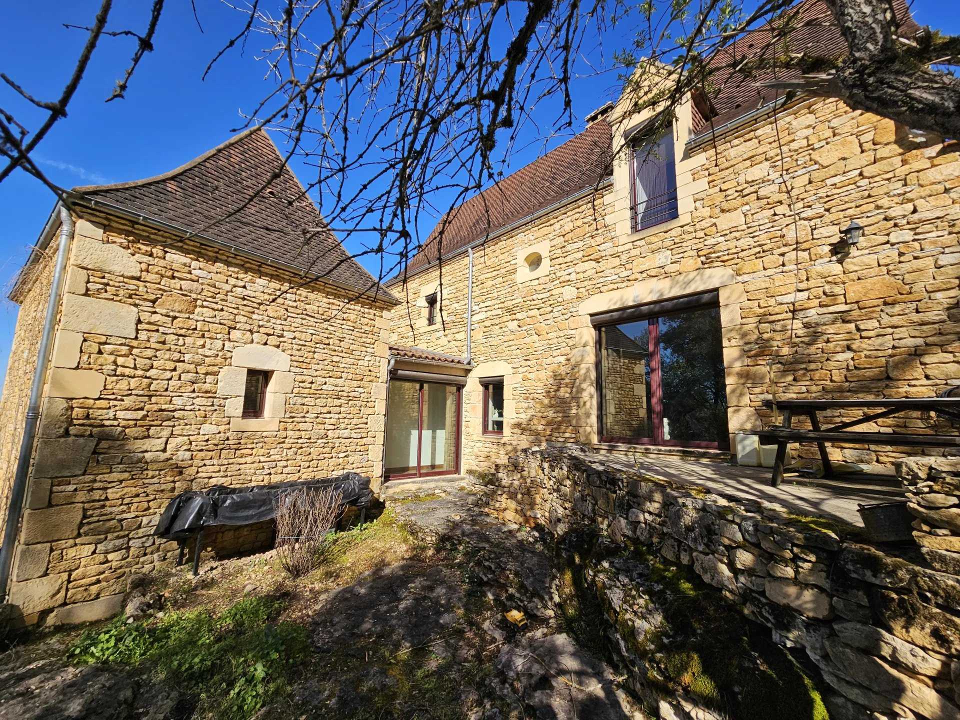 بيت في Castels, Nouvelle-Aquitaine 11687233