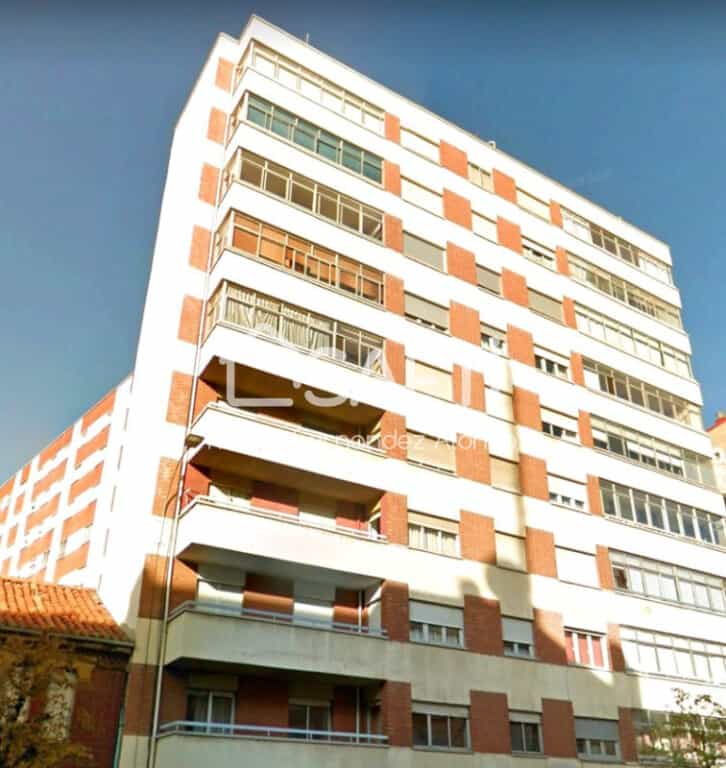 Condominium dans León, Castilla y León 11687245