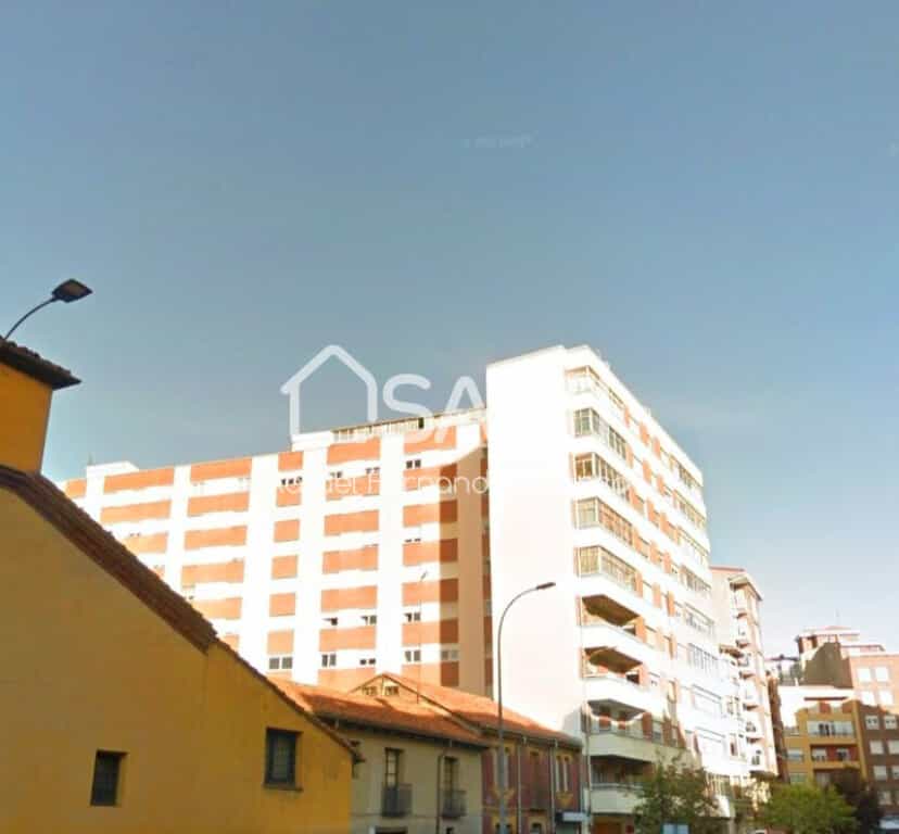 Condominium dans León, Castilla y León 11687245