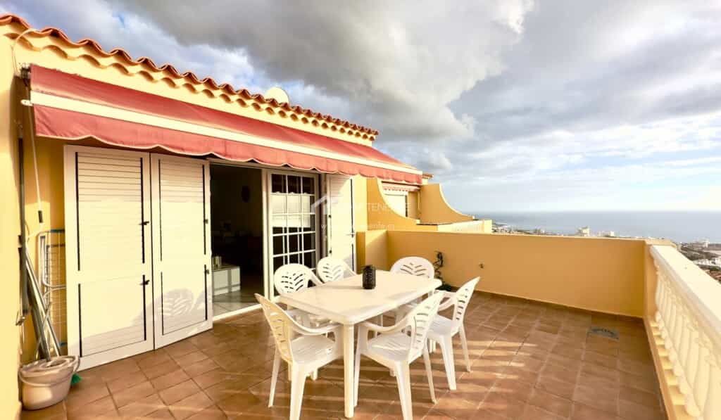 Condominium in Playa de la Américas, Canarias 11687251