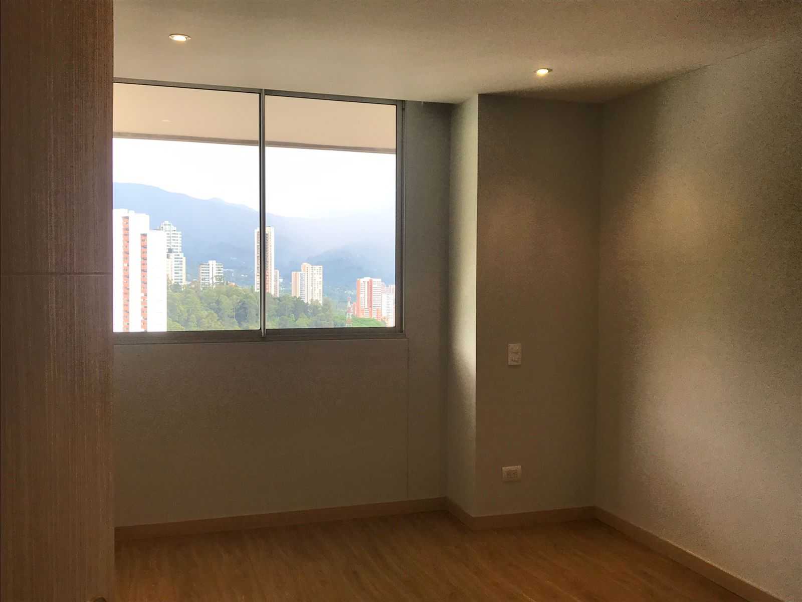 Kondominium w Medellín, 18-464 Calle 2 Sur 11687529