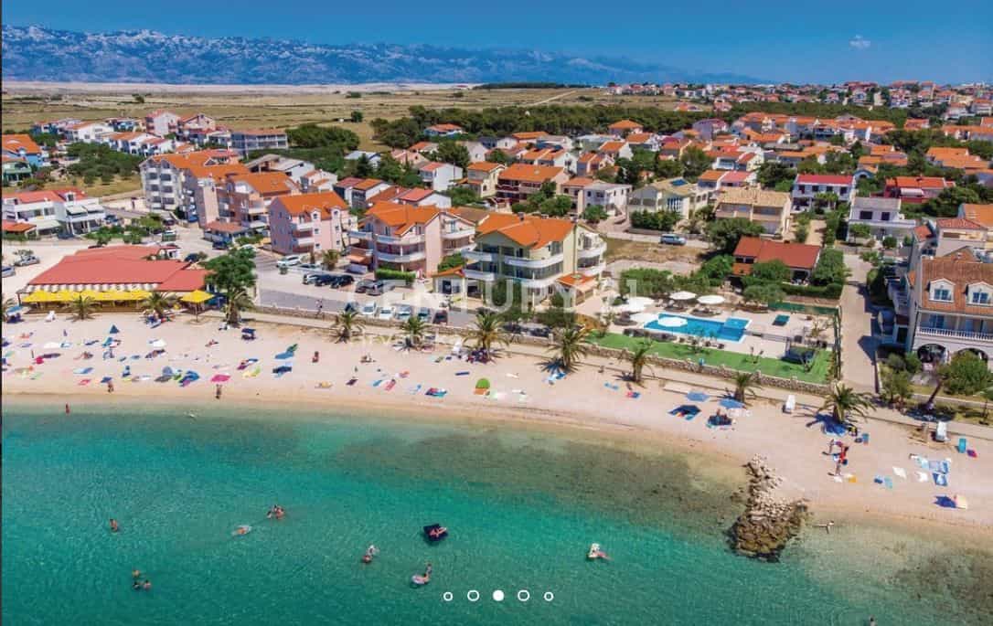 Eigentumswohnung im Pag, Zadar County 11687588