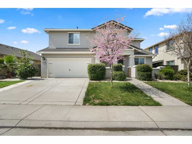 жилой дом в Rancho Cordova, California 11687598
