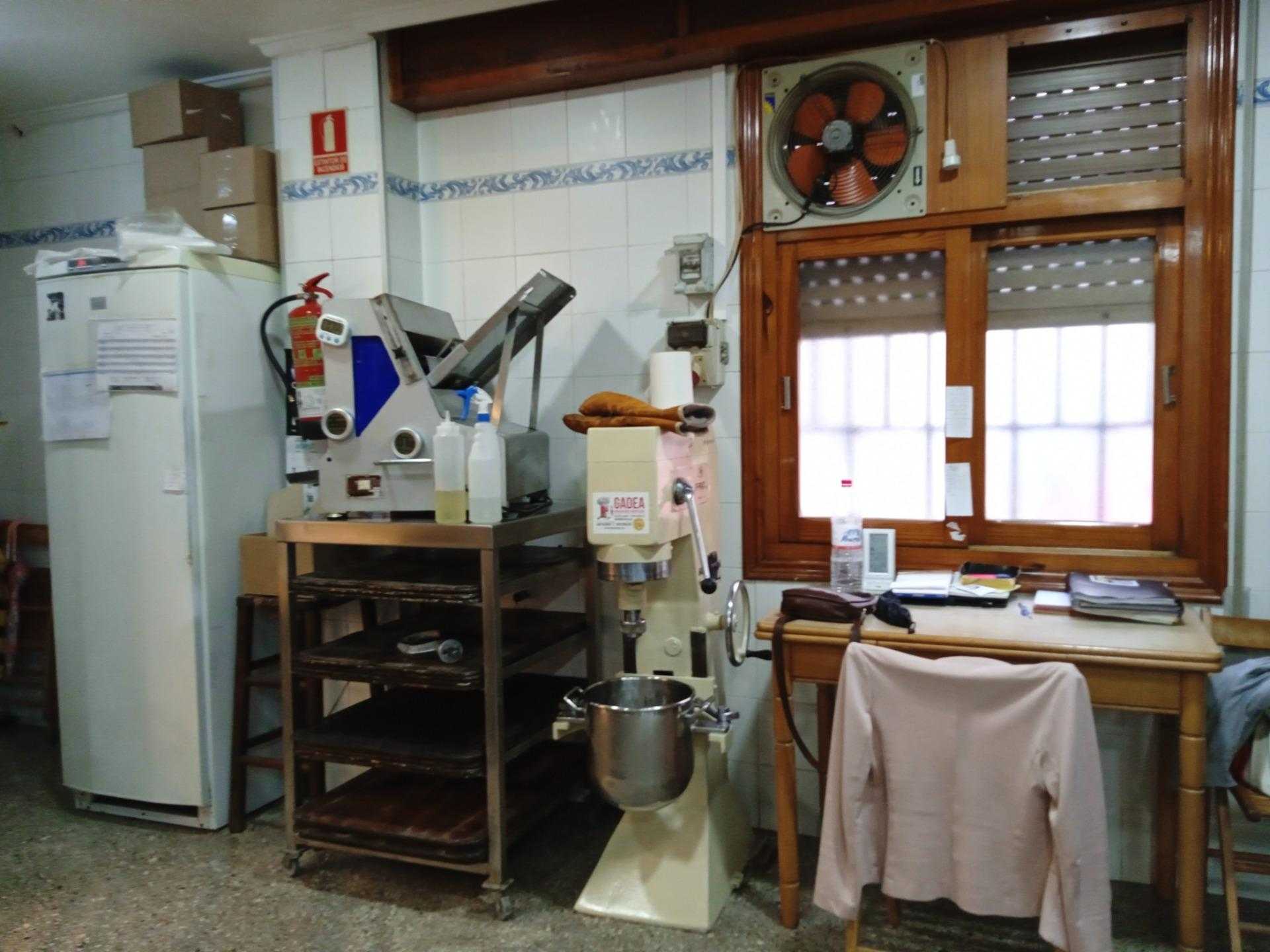 Industrial in Oliva, Comunidad Valenciana 11687617