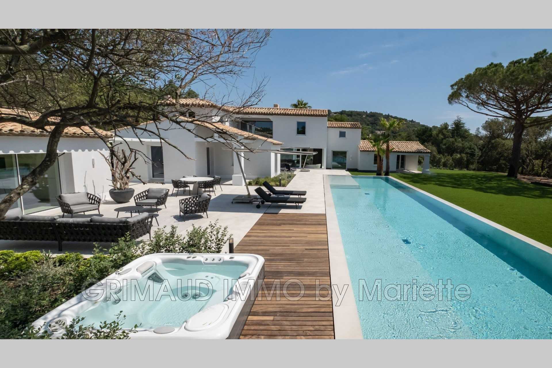 House in Grimaud, Provence-Alpes-Cote d'Azur 11688007