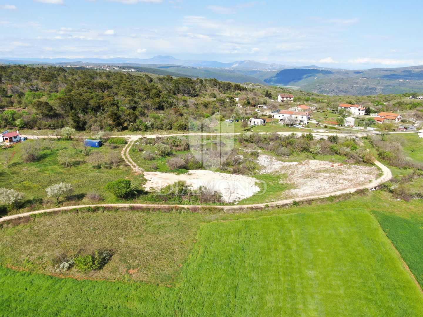 Tanah dalam Barban, Istarska Zupanija 11688246