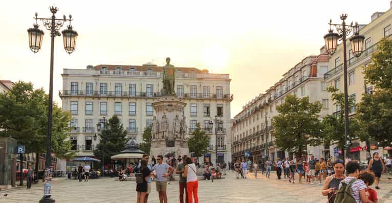 Pengecer di Lisbon, Lisboa 11689661