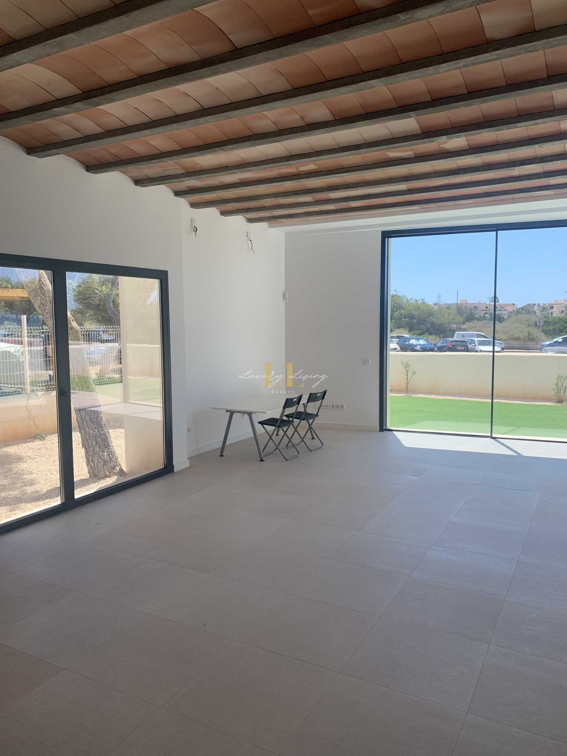 House in Ses Salines, Balearic Islands 11689717