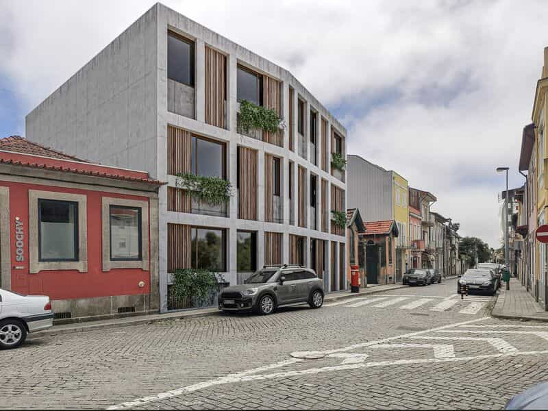 Condominium dans Porto, Porto District 11689859