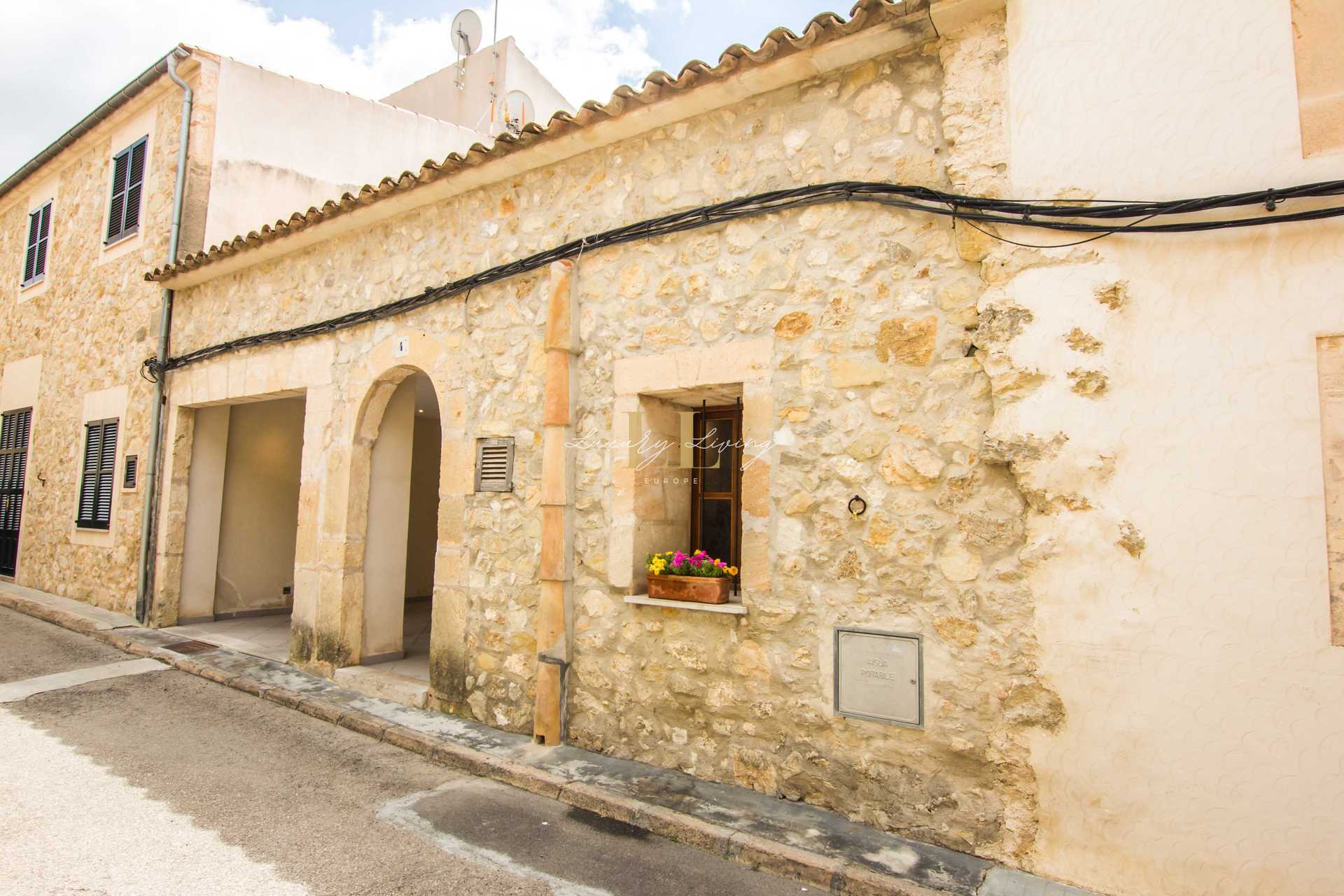 房子 在 Sant Joan, Balearic Islands 11689929