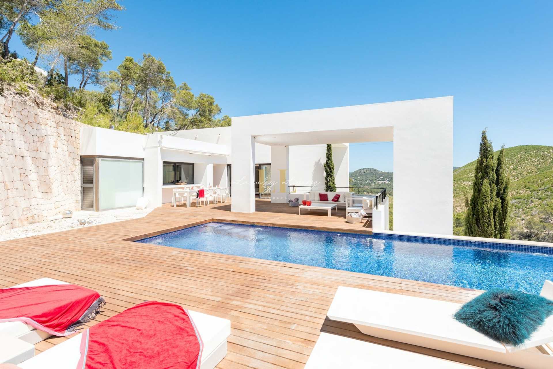 بيت في Ibiza, Balearic Islands 11690007