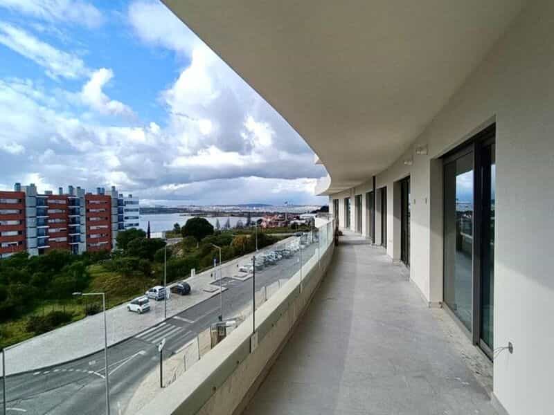 Kondominium w Torre da Marinha, Setubal 11690254