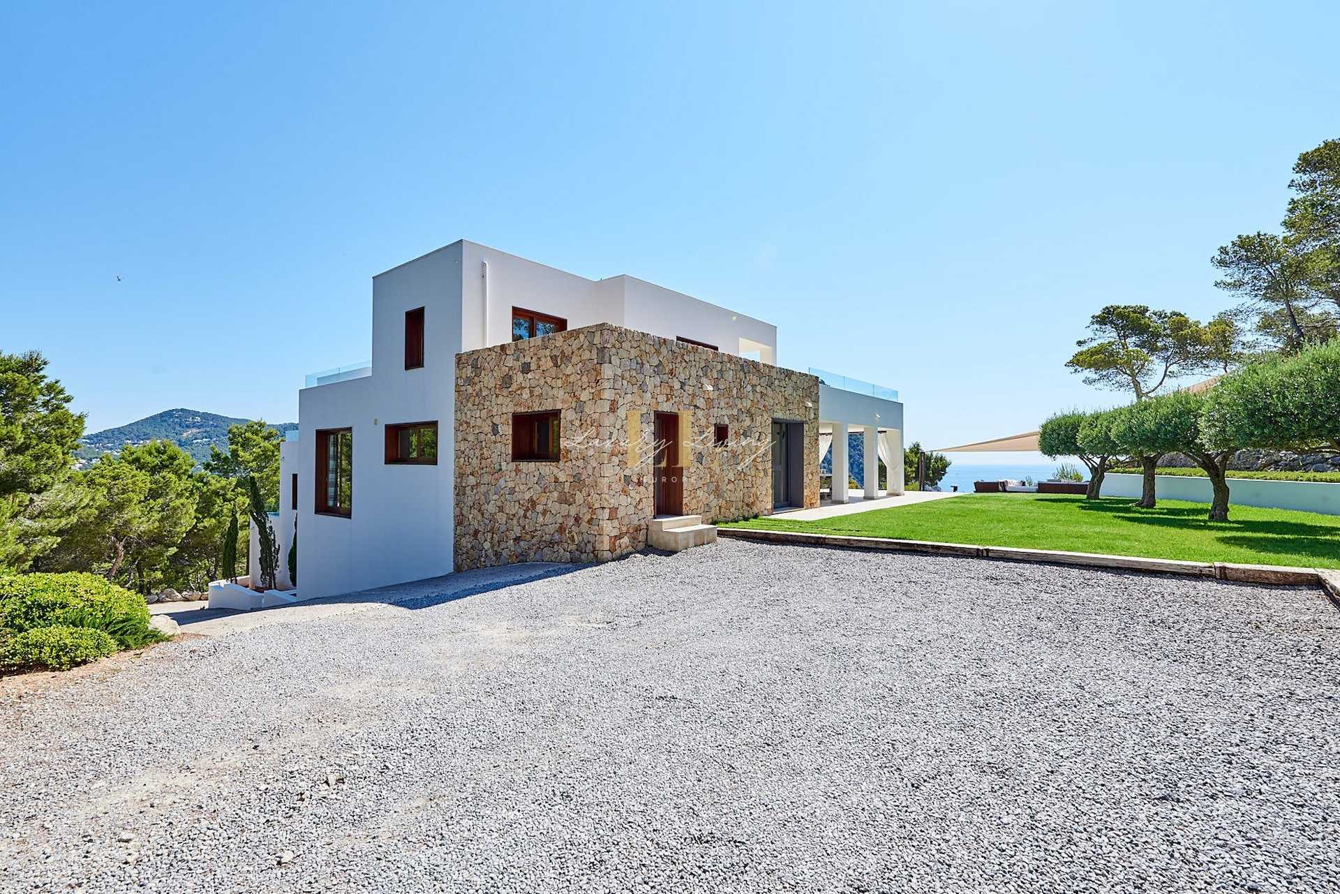 房子 在 Santa Eulària des Riu, Balearic Islands 11690334