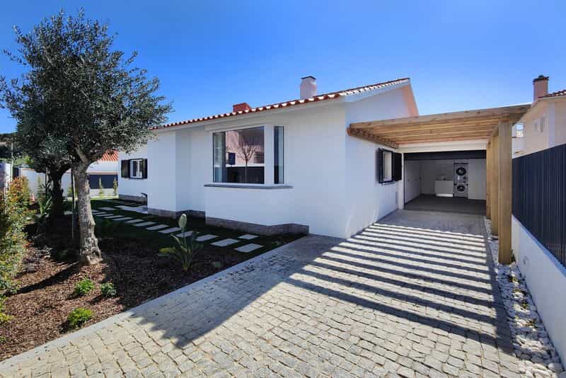 House in , Lisbon 11690436