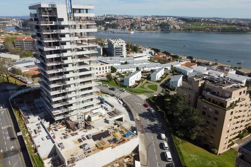 Condominium in Nevogilde, Porto 11690481