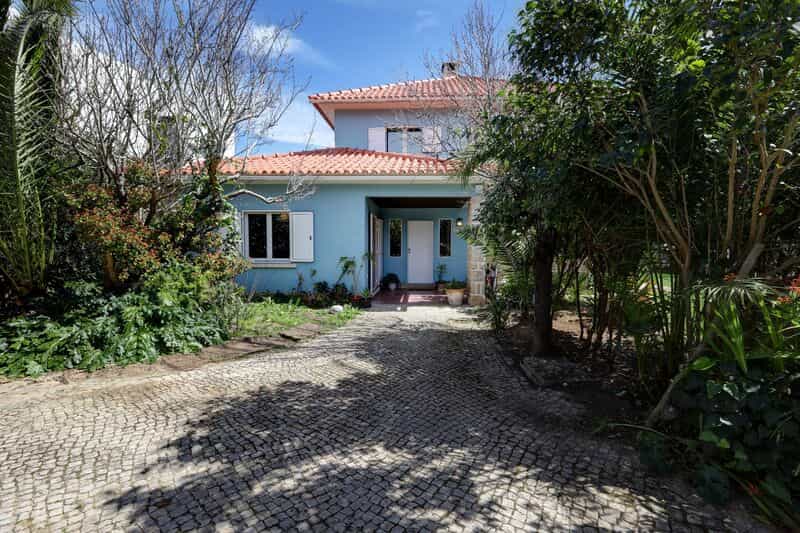 Huis in Carcavelos, Lissabon 11690687